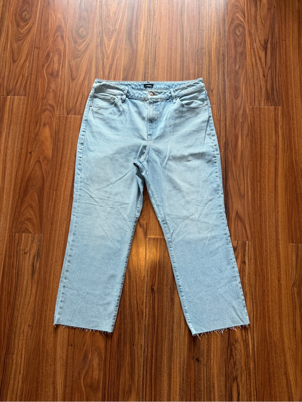 Woman’s Express Straight Ankle, size 14